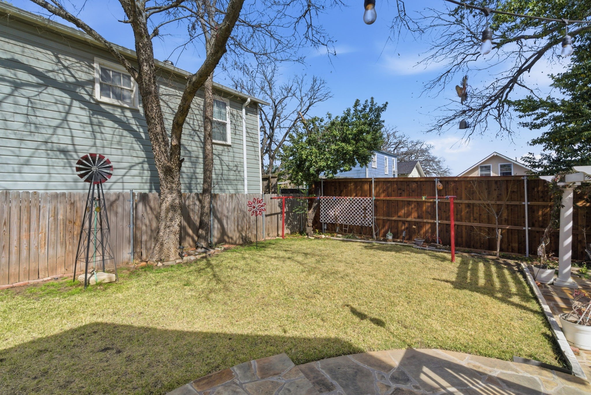 307 S Brazos Street Weatherford TX 76086