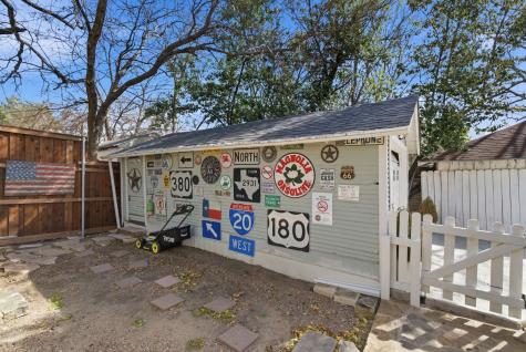 307 S Brazos Street Weatherford TX 76086