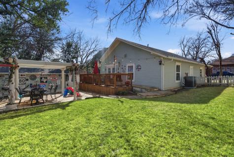 307 S Brazos Street Weatherford TX 76086