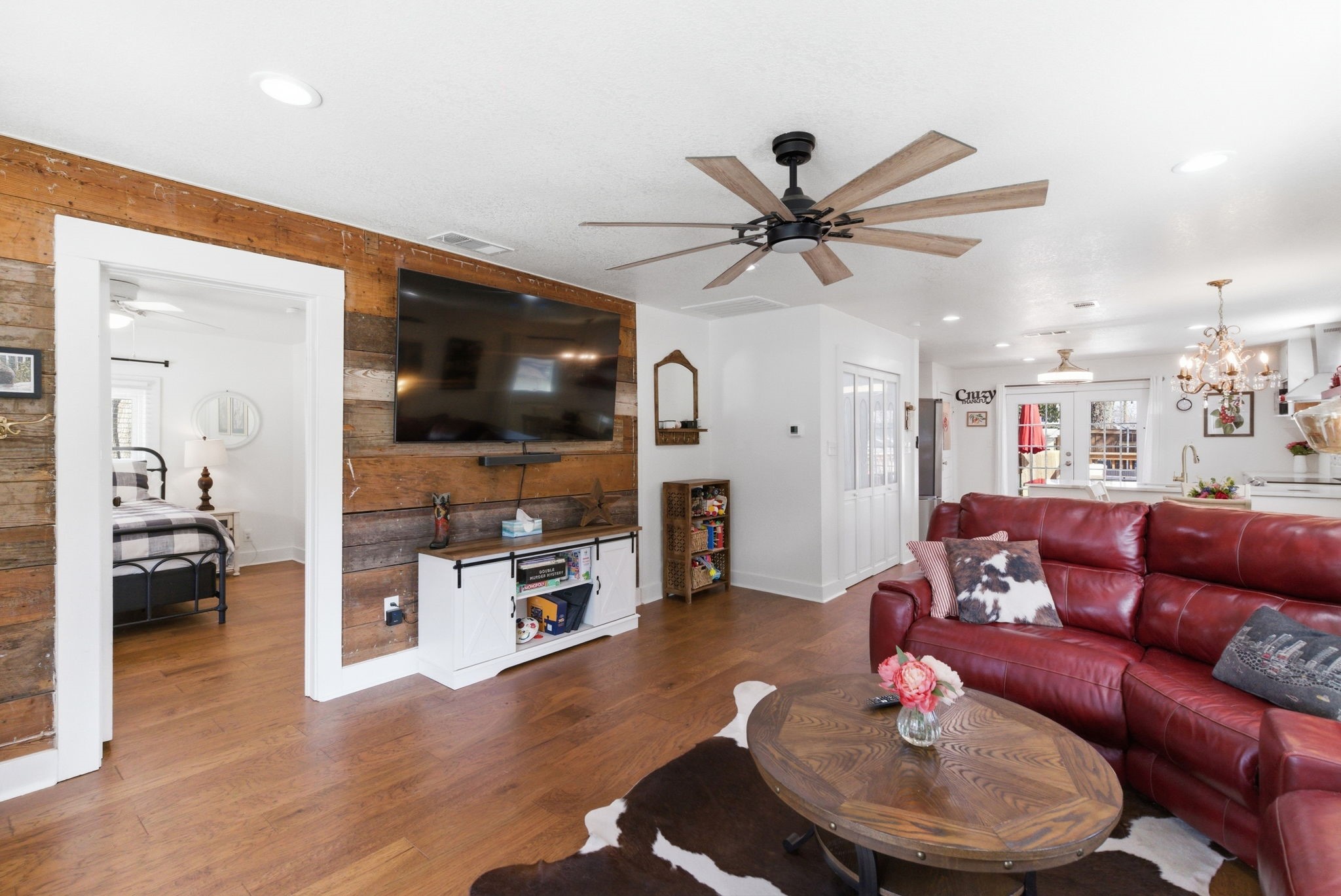 307 S Brazos Street Weatherford TX 76086