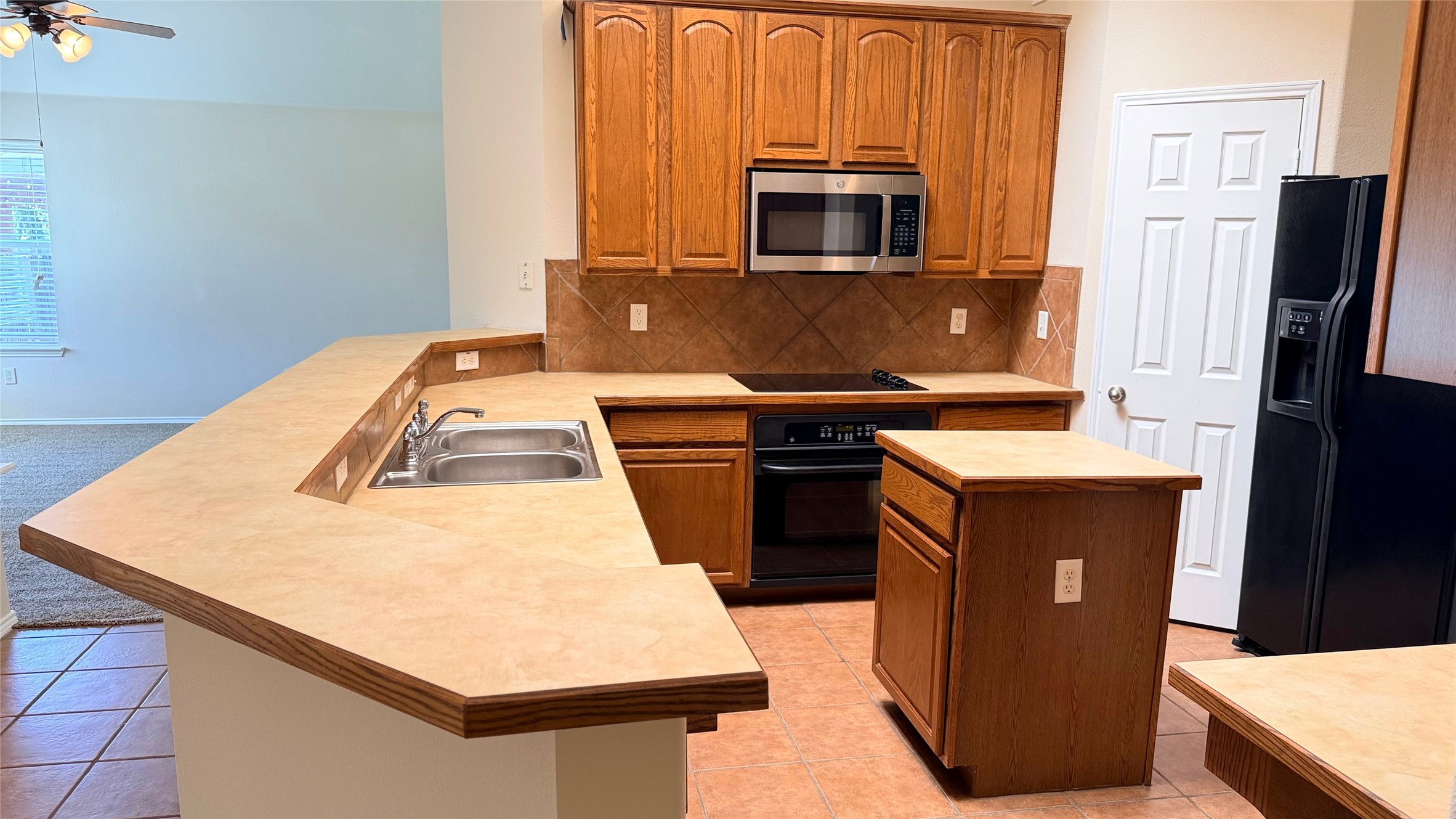 4805 Summer Oaks Lane Fort Worth TX 76123