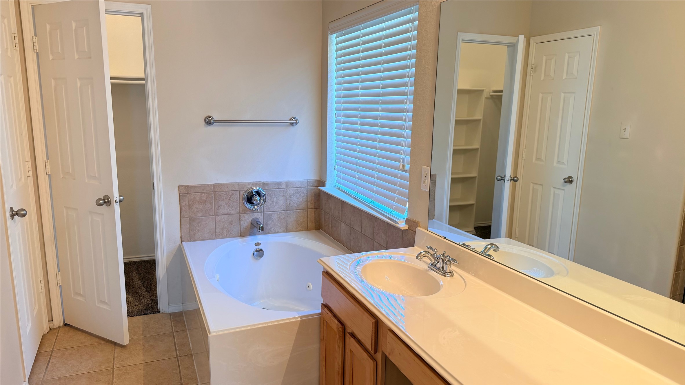 4805 Summer Oaks Lane Fort Worth TX 76123