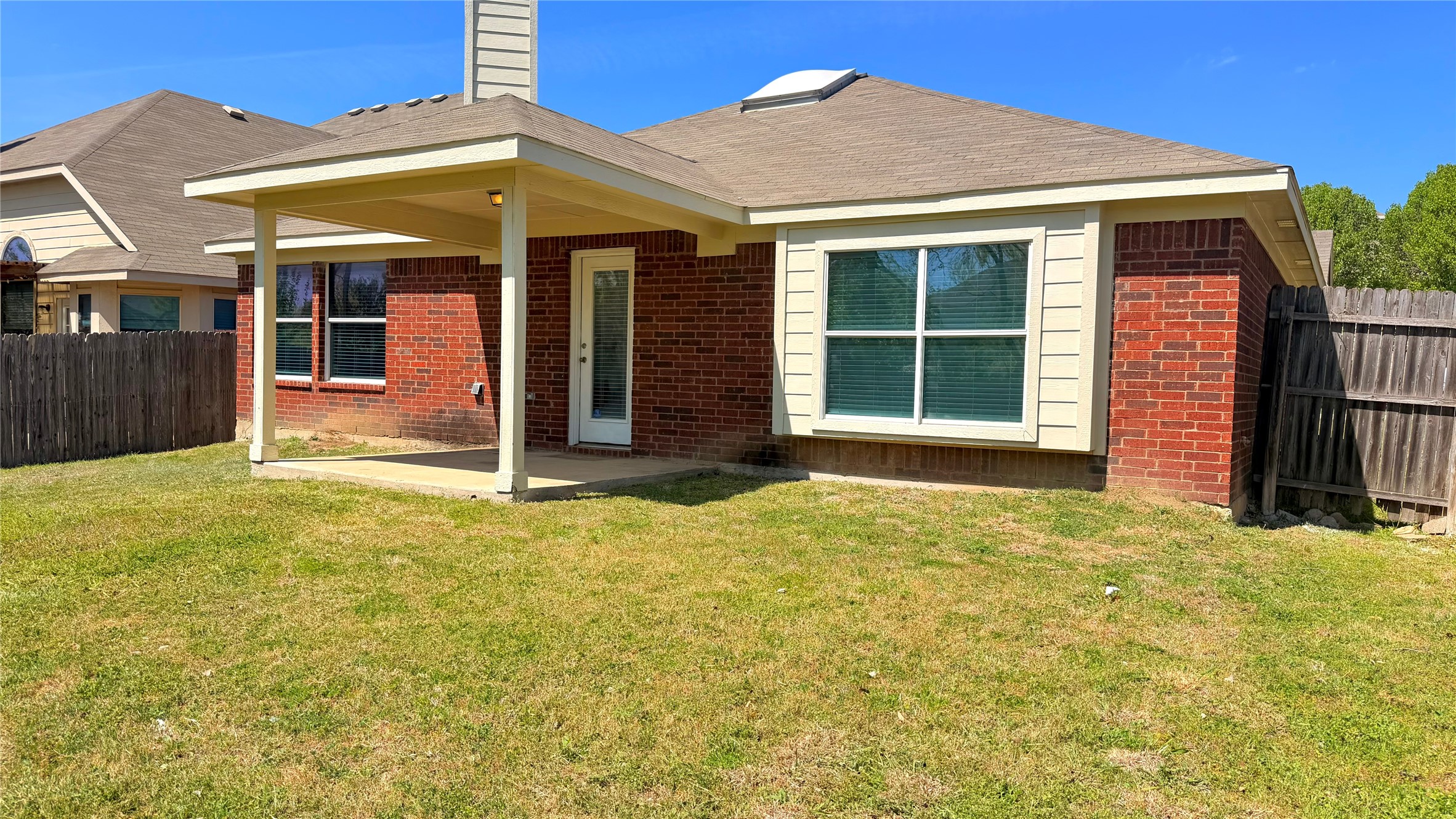 4805 Summer Oaks Lane Fort Worth TX 76123