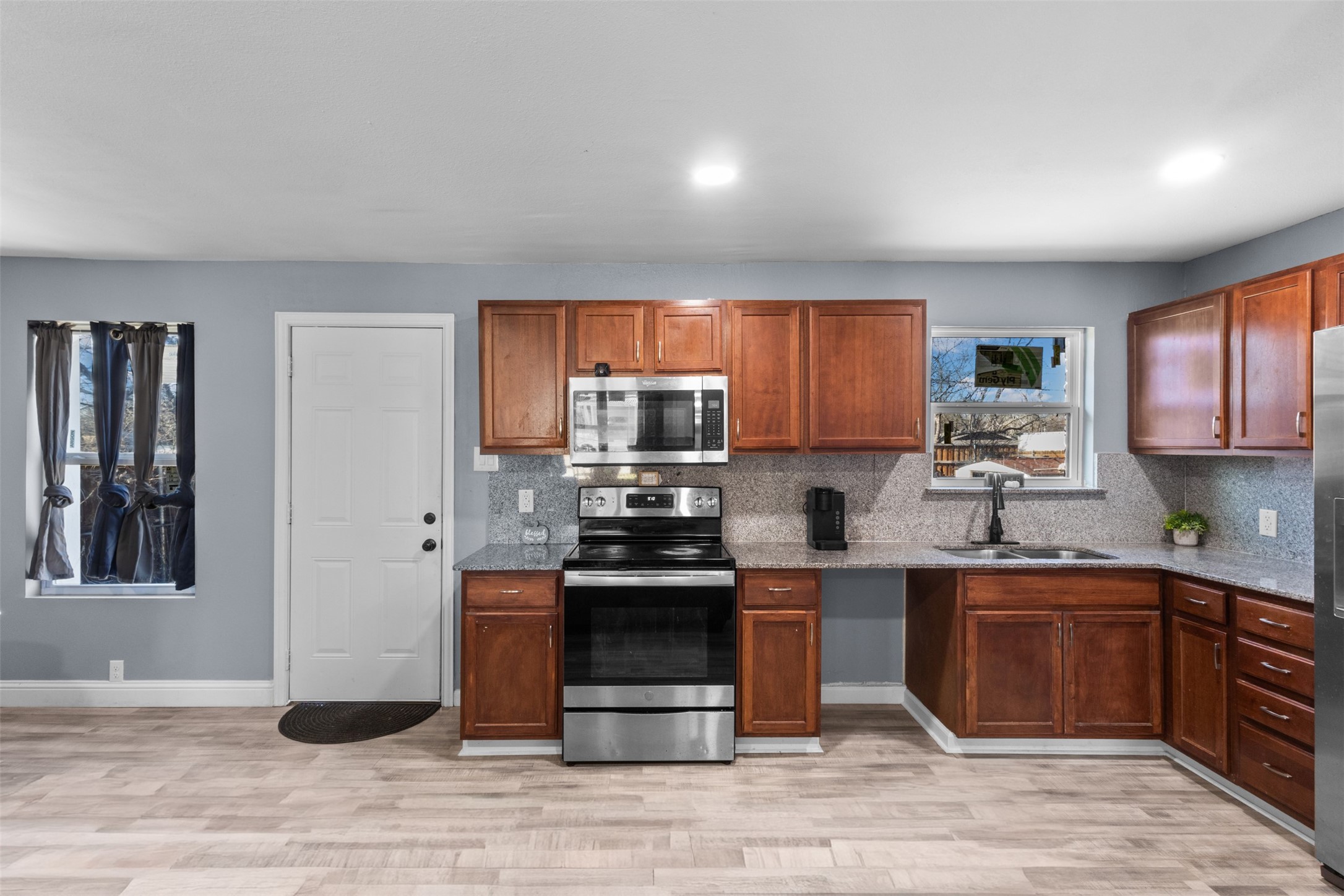 1515 Buena Vista Street Mesquite TX 75149