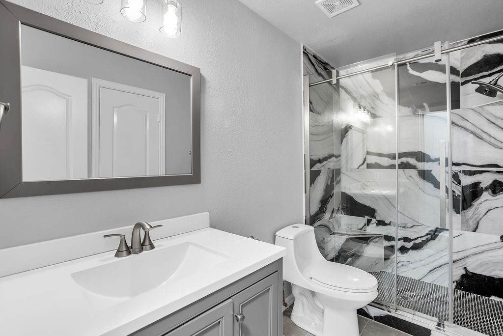 1811 Saint Johns Avenue Allen TX 75002