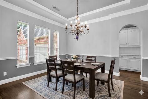 1811 Saint Johns Avenue Allen TX 75002