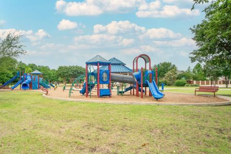 1811 Saint Johns Avenue Allen TX 75002