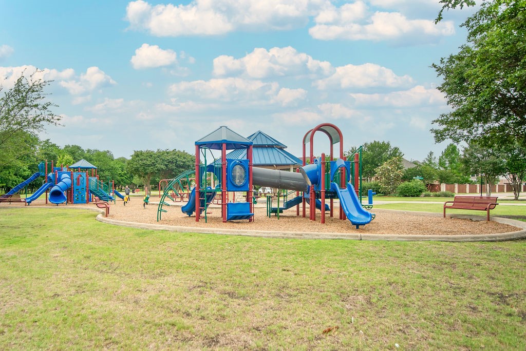1811 Saint Johns Avenue Allen TX 75002