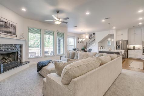 517 Ramon Street Burleson TX 76028