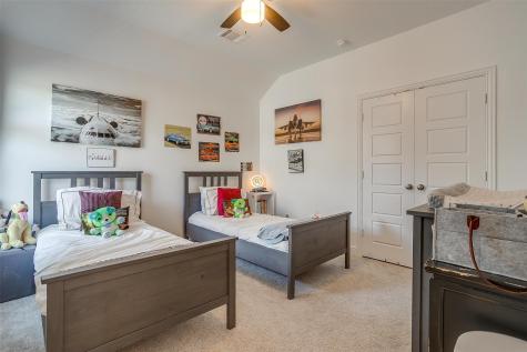 517 Ramon Street Burleson TX 76028