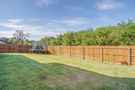 517 Ramon Street Burleson TX 76028