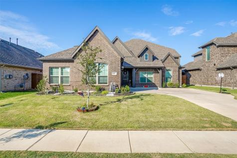 517 Ramon Street Burleson TX 76028