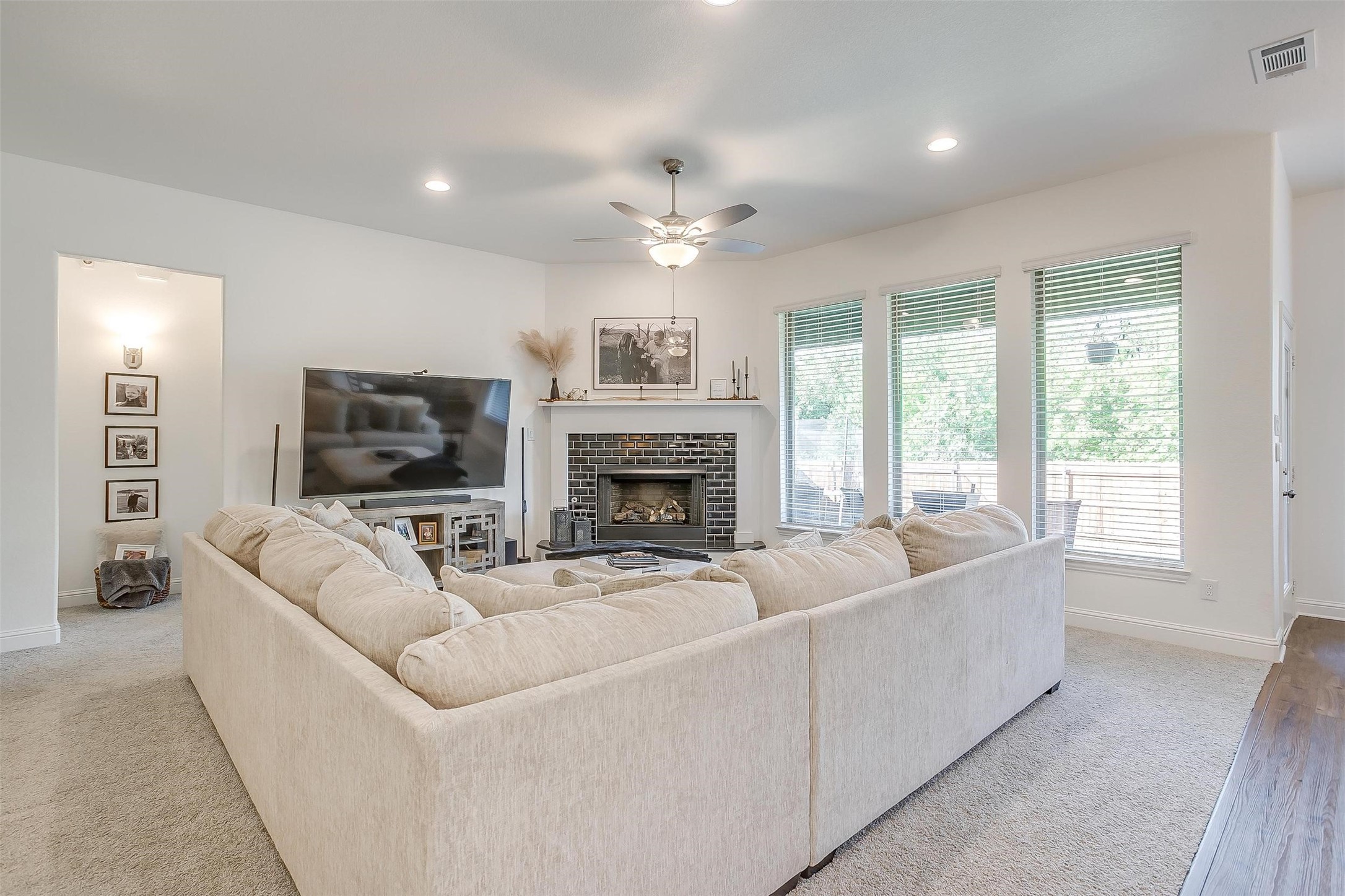 517 Ramon Street Burleson TX 76028
