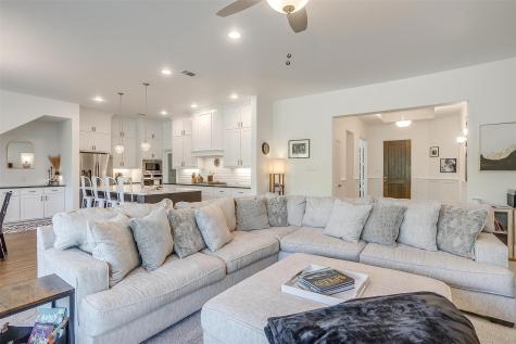 517 Ramon Street Burleson TX 76028
