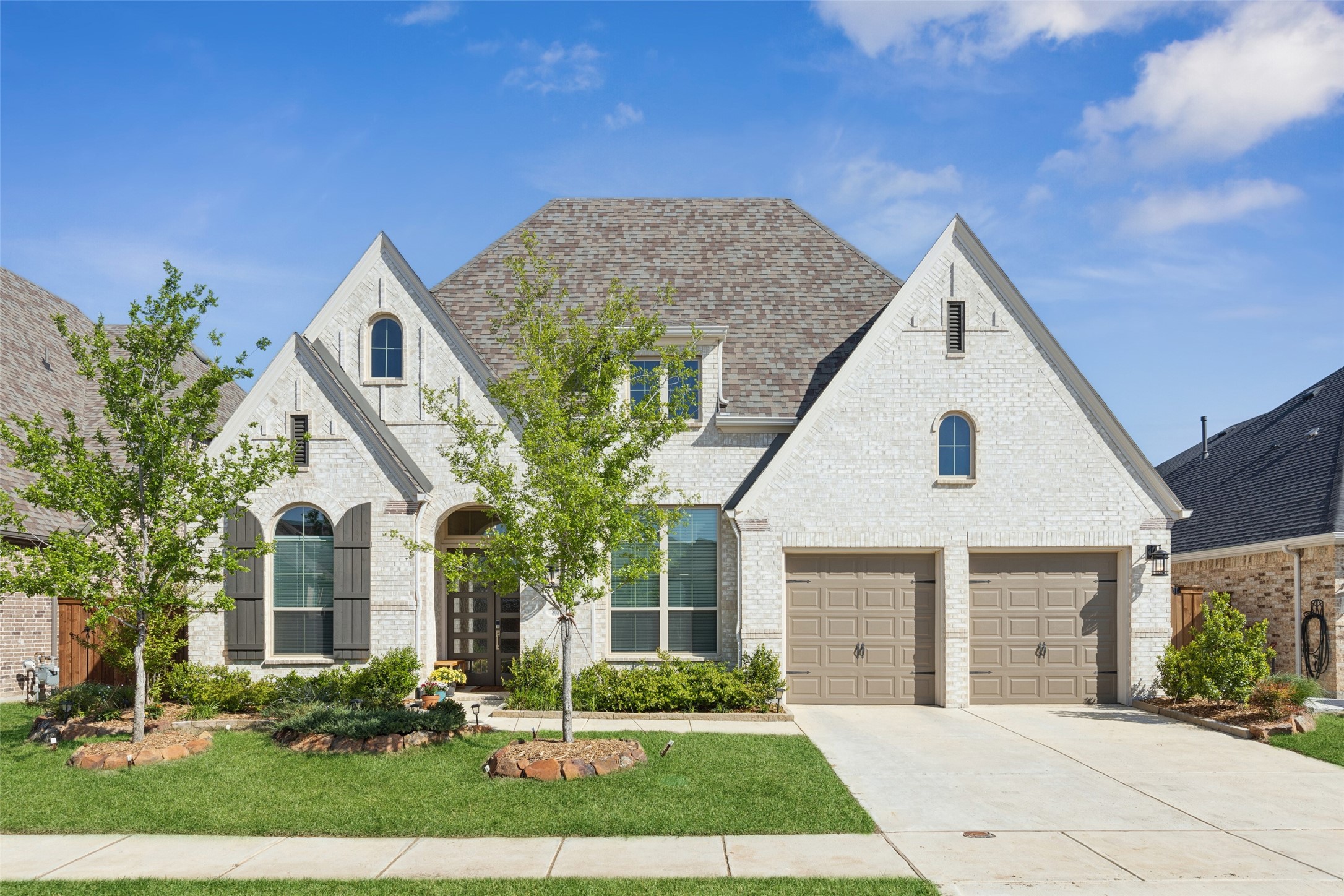 808 Bluestem Drive Aubrey TX 76227