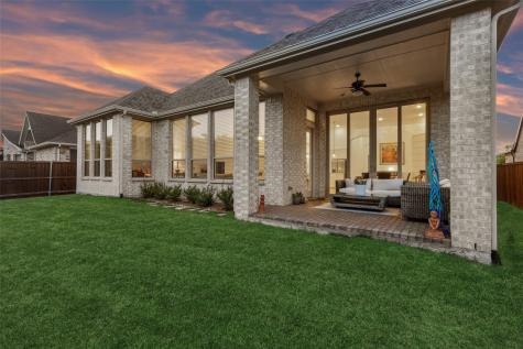 808 Bluestem Drive Aubrey TX 76227