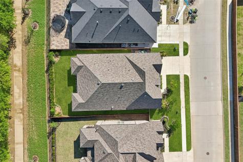808 Bluestem Drive Aubrey TX 76227