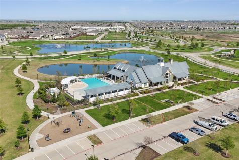 808 Bluestem Drive Aubrey TX 76227