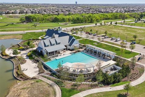 808 Bluestem Drive Aubrey TX 76227