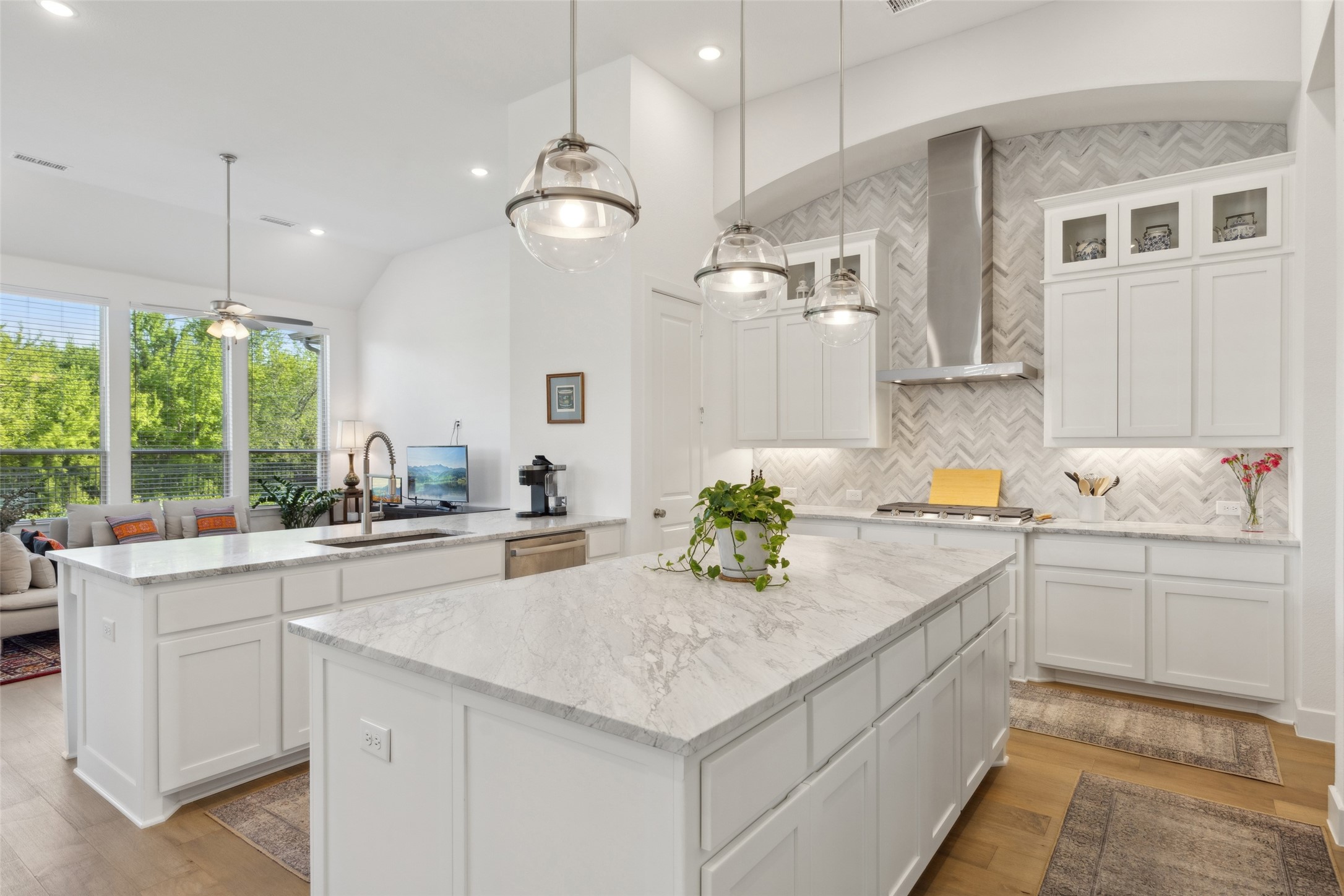 808 Bluestem Drive Aubrey TX 76227