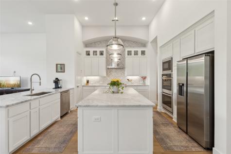 808 Bluestem Drive Aubrey TX 76227