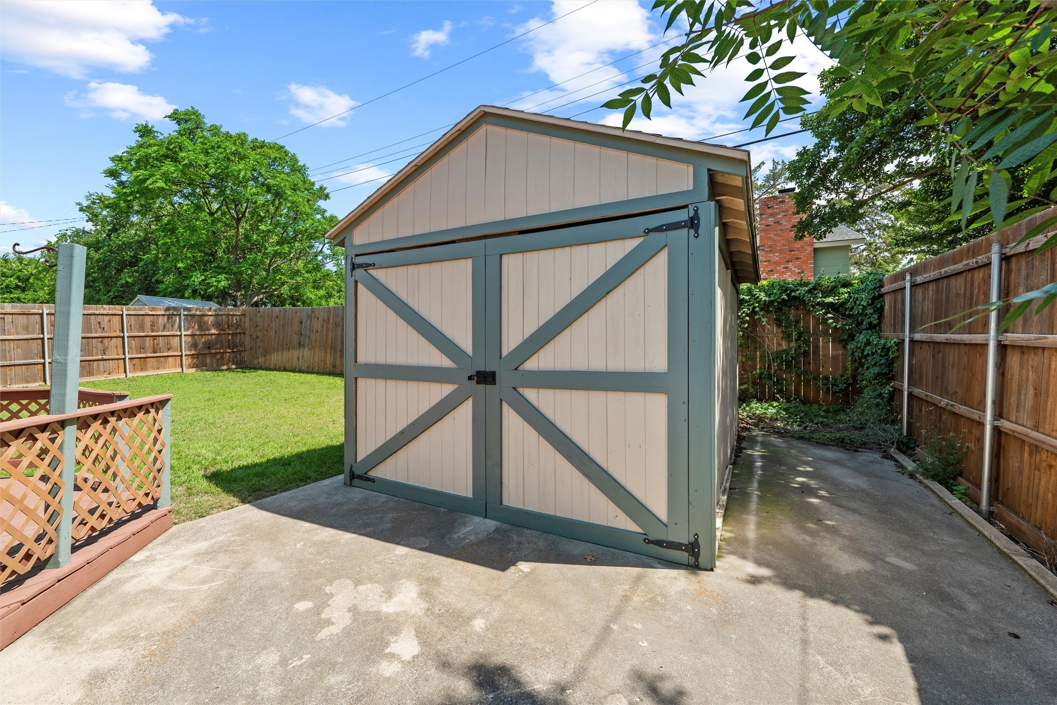1801 Tyler Avenue Euless TX 76040