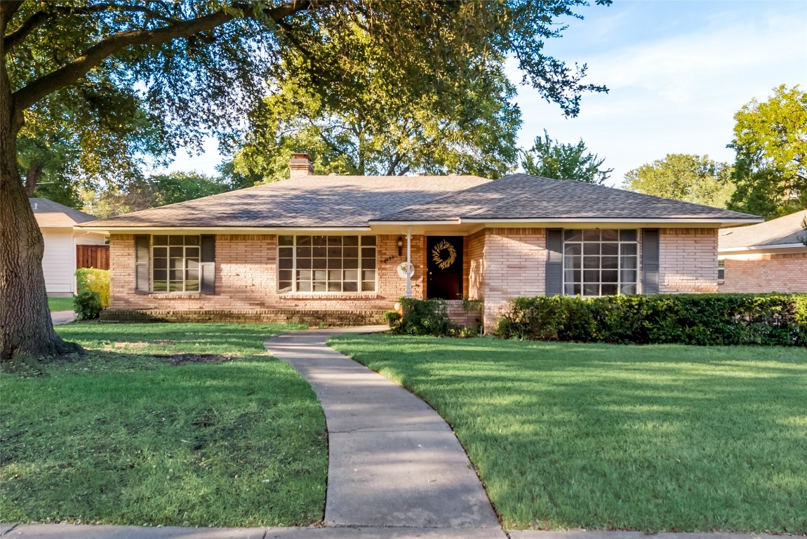 6133 Woodcrest Lane Dallas TX 75214