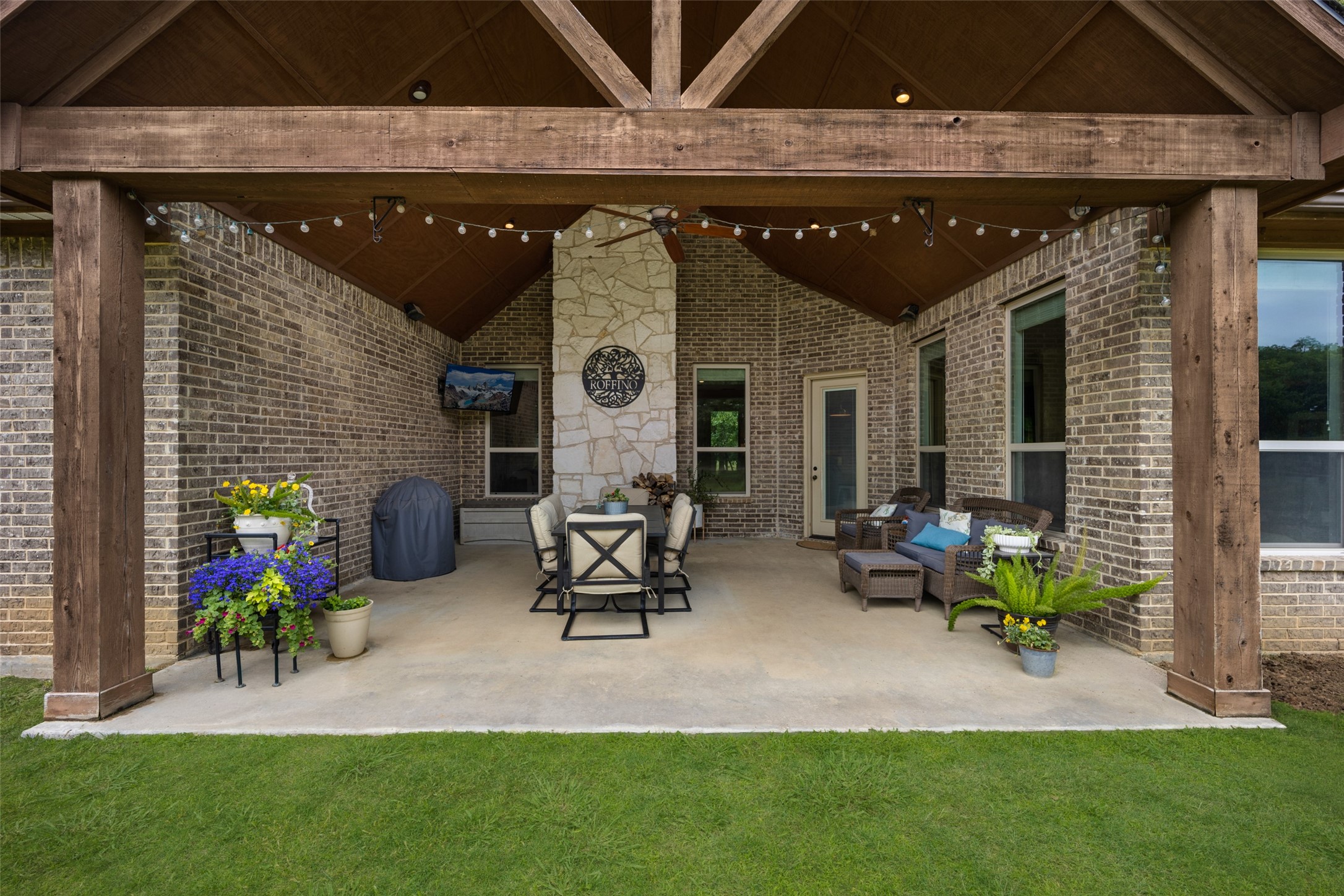 247 River Bend Trail Combine TX 75159