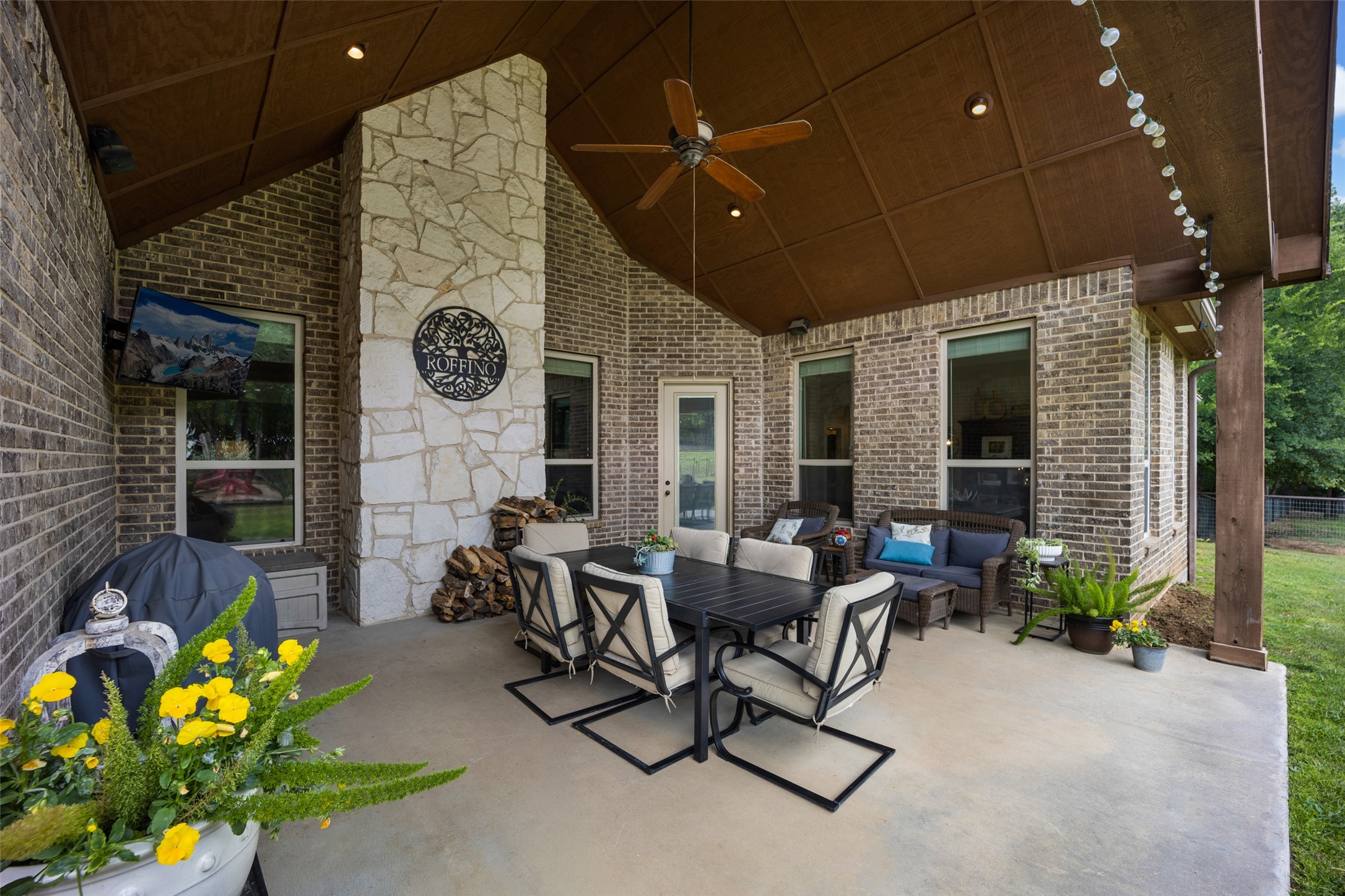 247 River Bend Trail Combine TX 75159