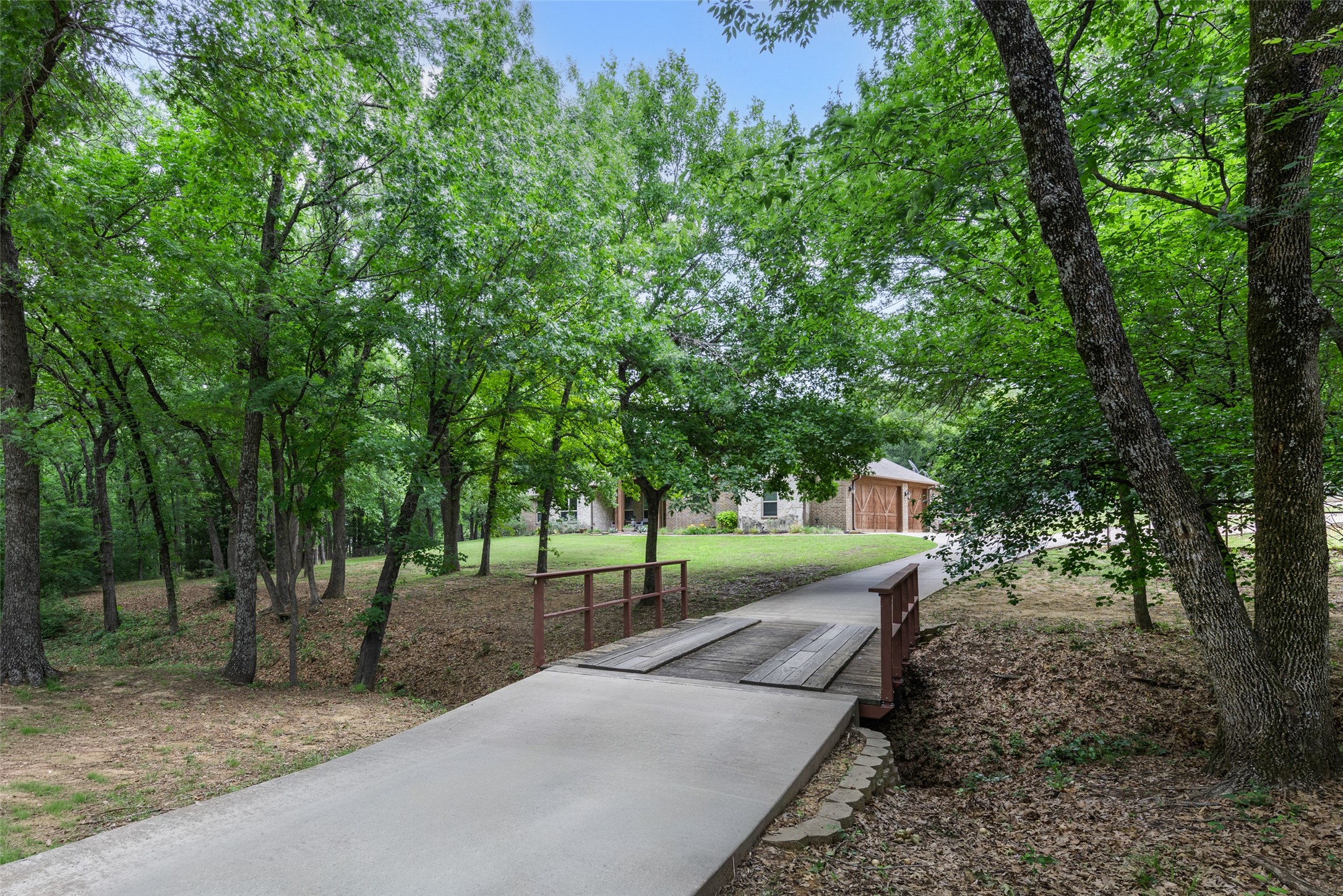 247 River Bend Trail Combine TX 75159