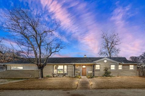 7325 Chapman Drive North Richland Hills TX 76182