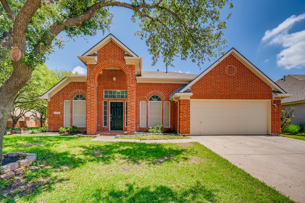 10116 Staubach Drive Irving TX 75063