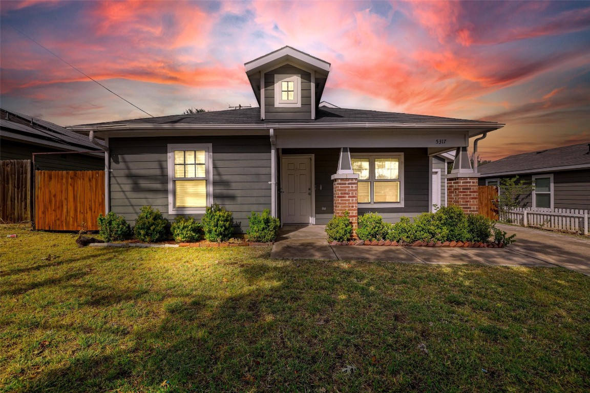 5317 Greenlee Street Fort Worth TX 76112