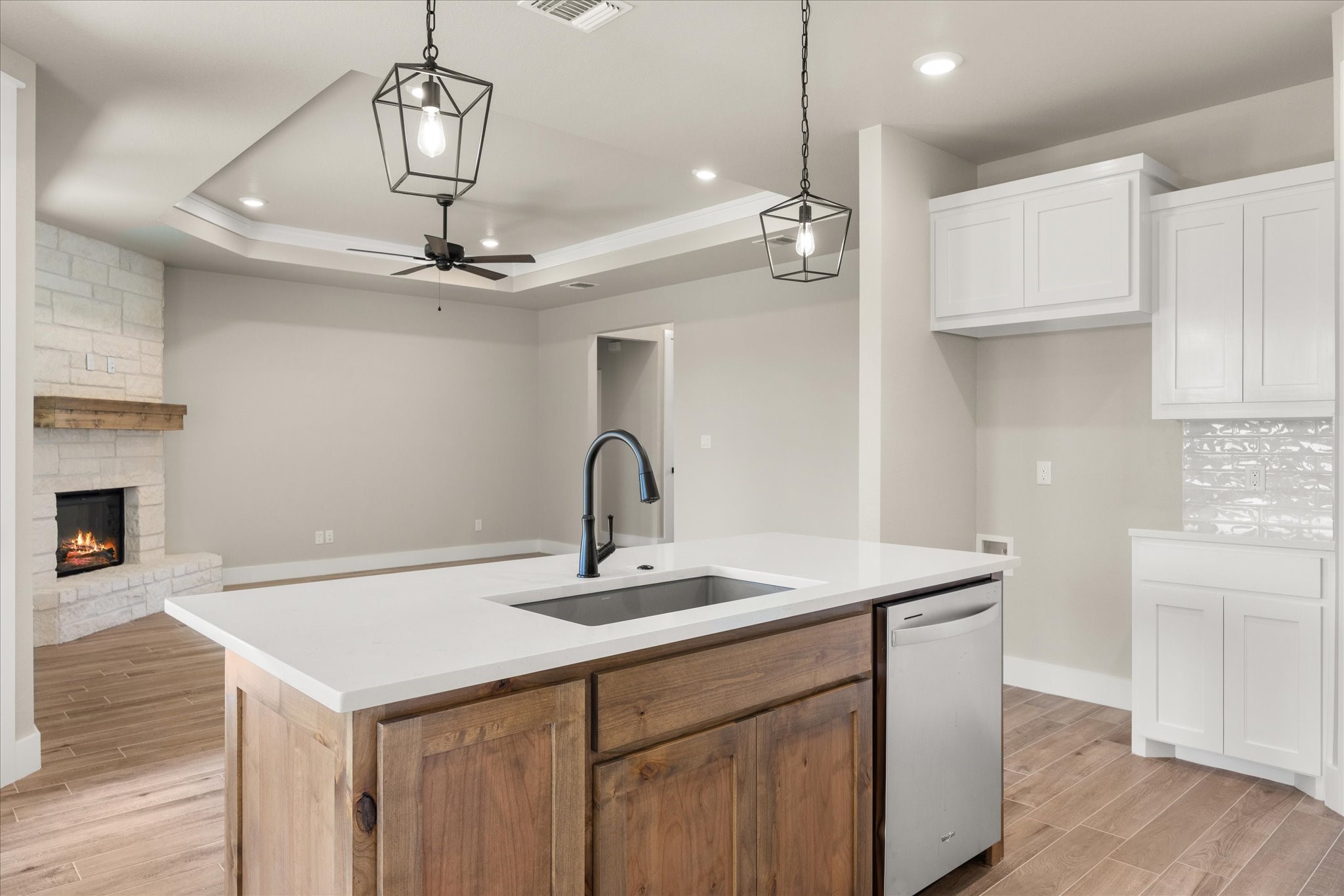 2209 Snake River Drive Granbury TX 76048