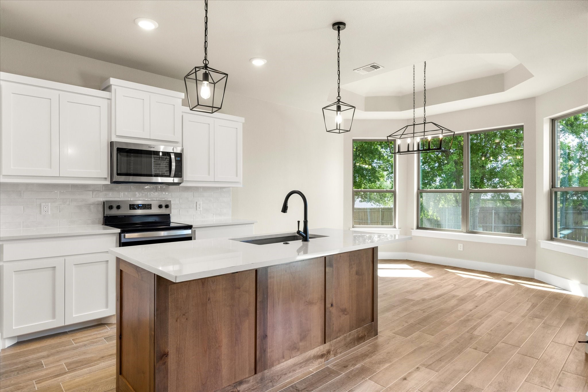 2209 Snake River Drive Granbury TX 76048