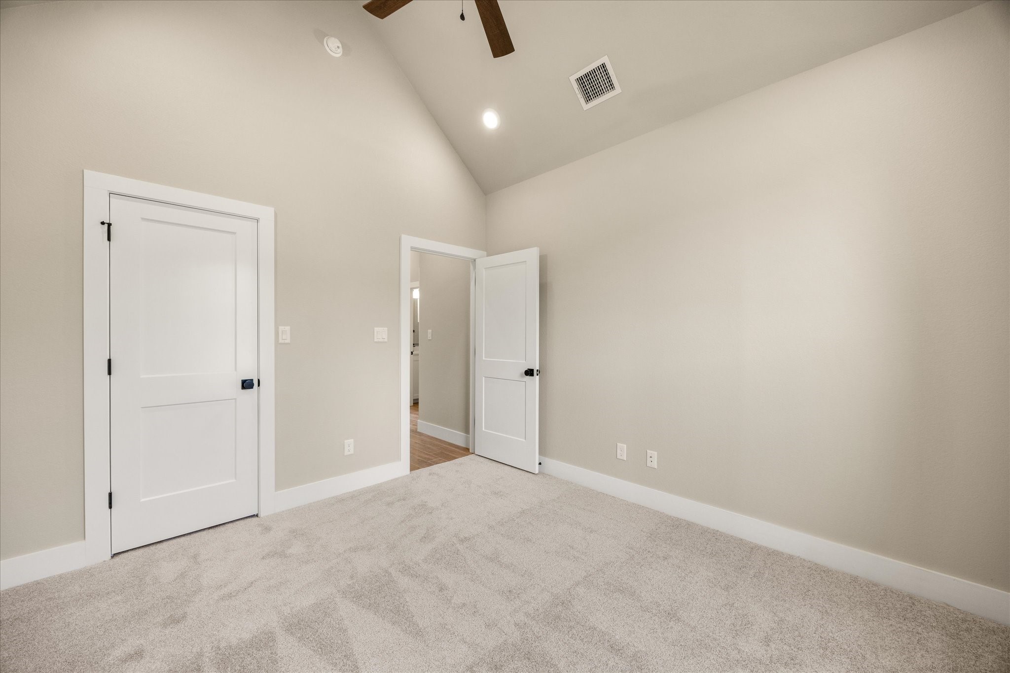 2209 Snake River Drive Granbury TX 76048