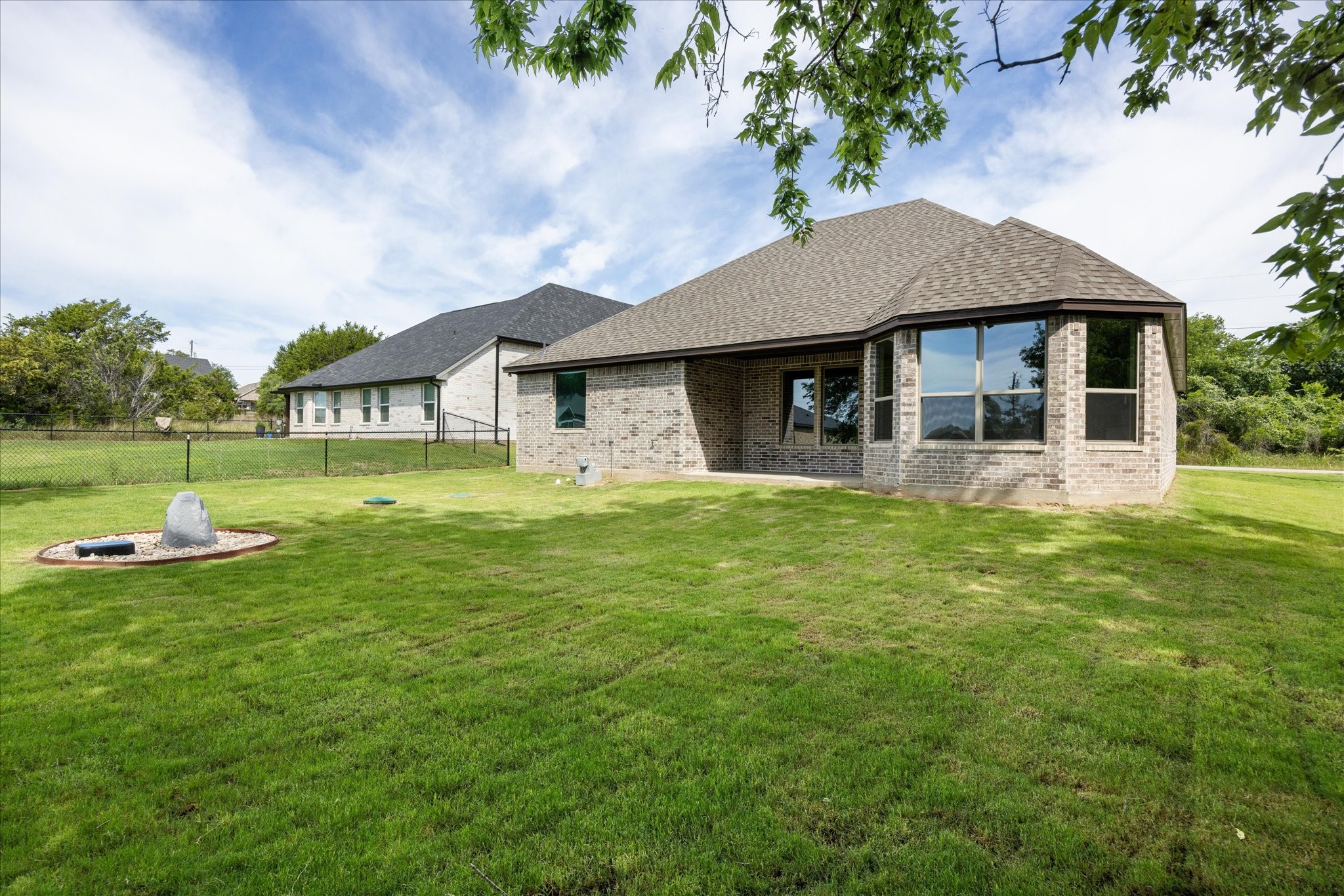 2209 Snake River Drive Granbury TX 76048