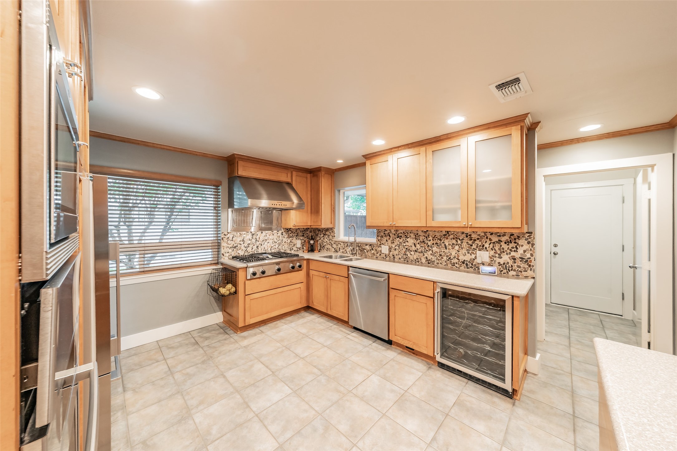 3249 Regent Drive Dallas TX 75229