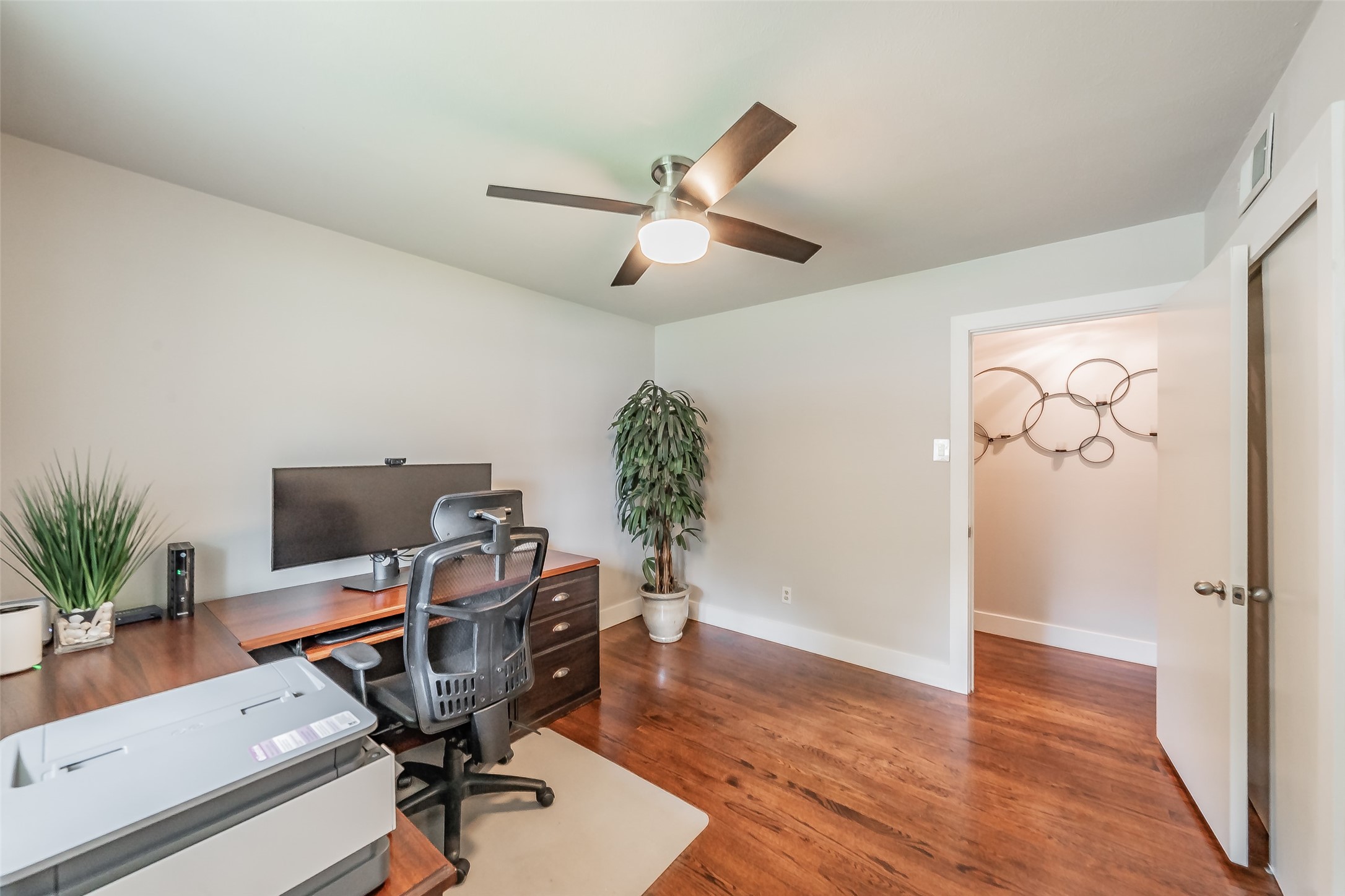 3249 Regent Drive Dallas TX 75229