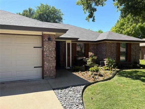 1808 N Cypress Avenue Stephenville TX 76401