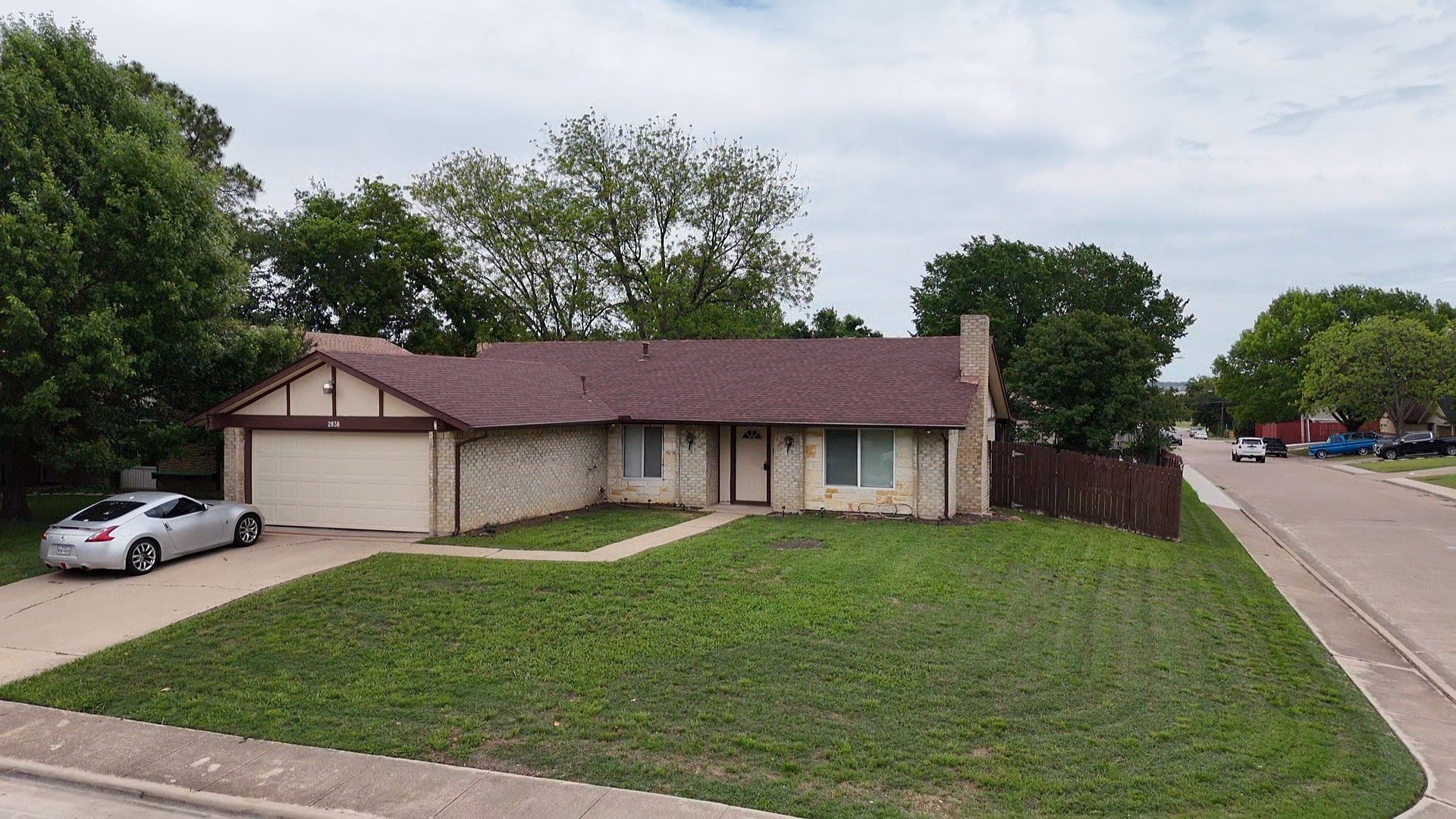 2838 Padre Lane Grand Prairie TX 75052