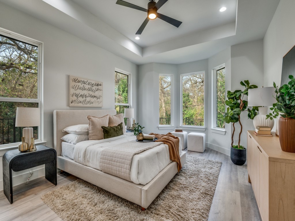 974 Woodacre Drive Dallas TX 75241