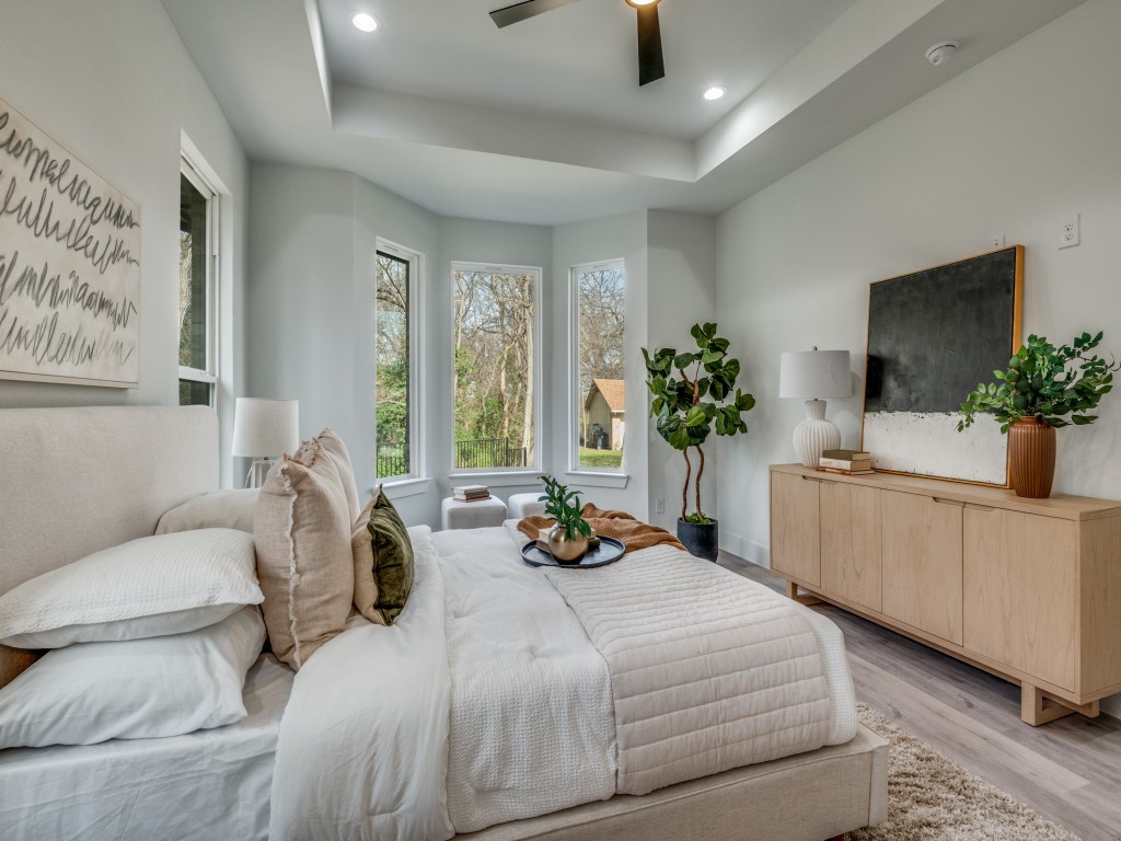 974 Woodacre Drive Dallas TX 75241