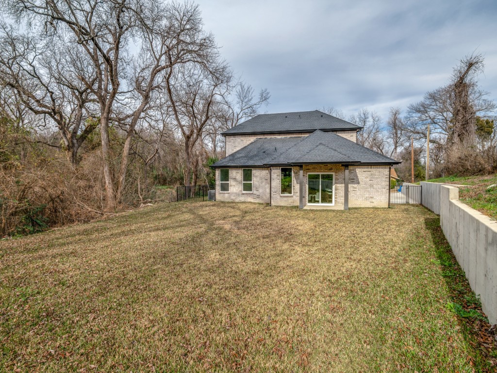 974 Woodacre Drive Dallas TX 75241