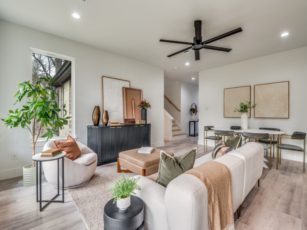 974 Woodacre Drive Dallas TX 75241
