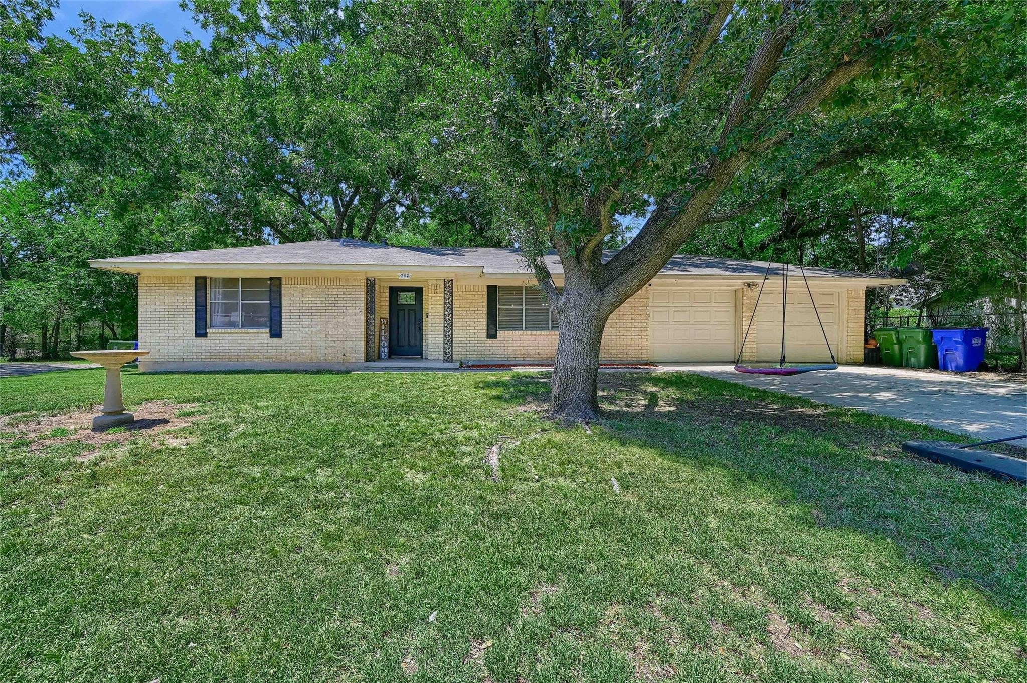 207 Williams Street Whitesboro TX 76273