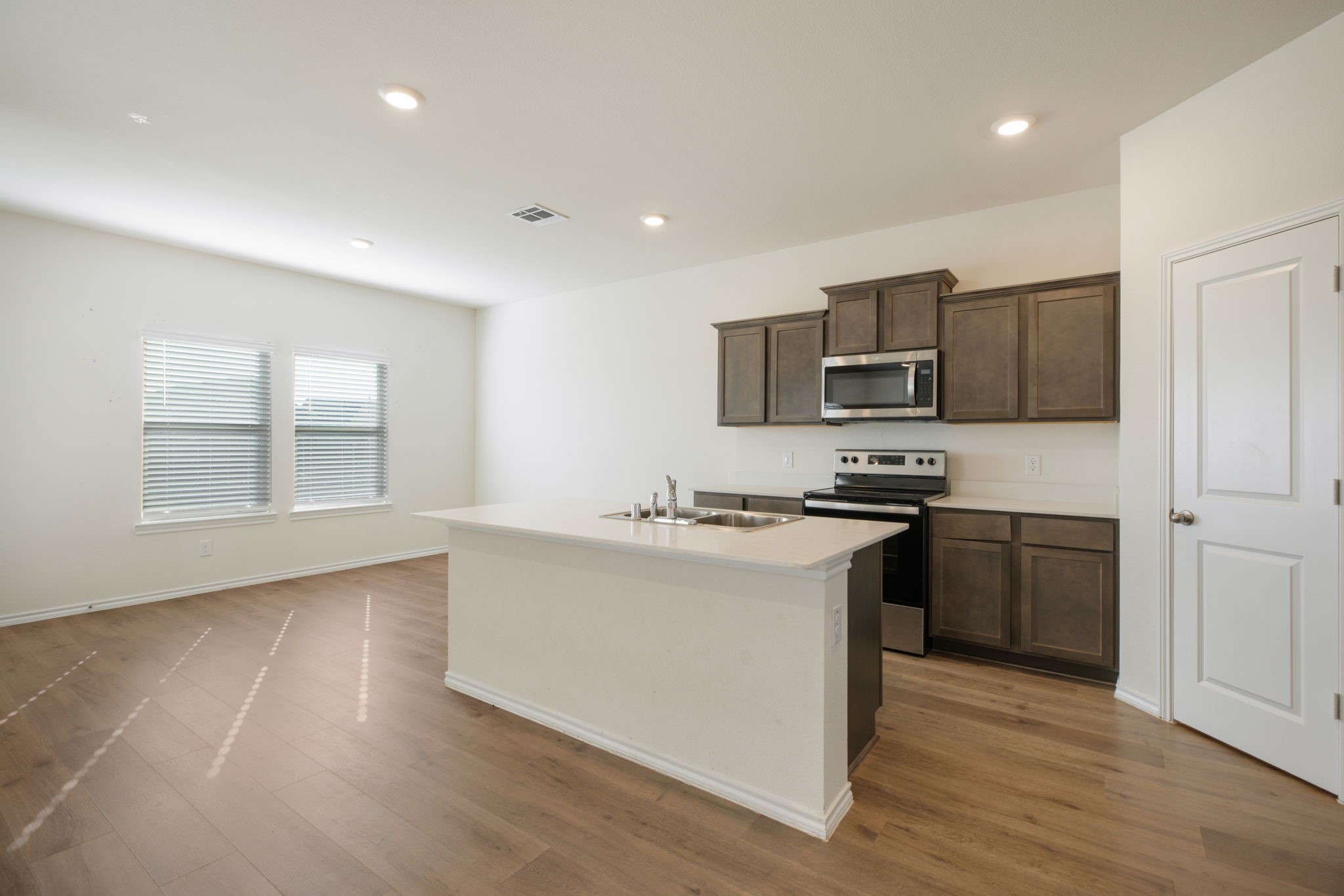 612 Gracious Glen Lavon TX 75166