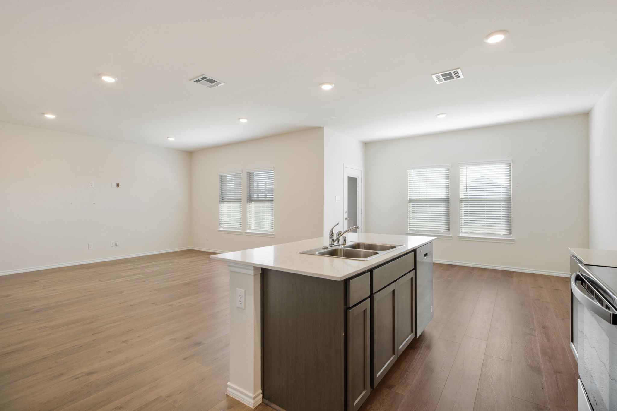 612 Gracious Glen Lavon TX 75166