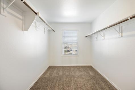 612 Gracious Glen Lavon TX 75166