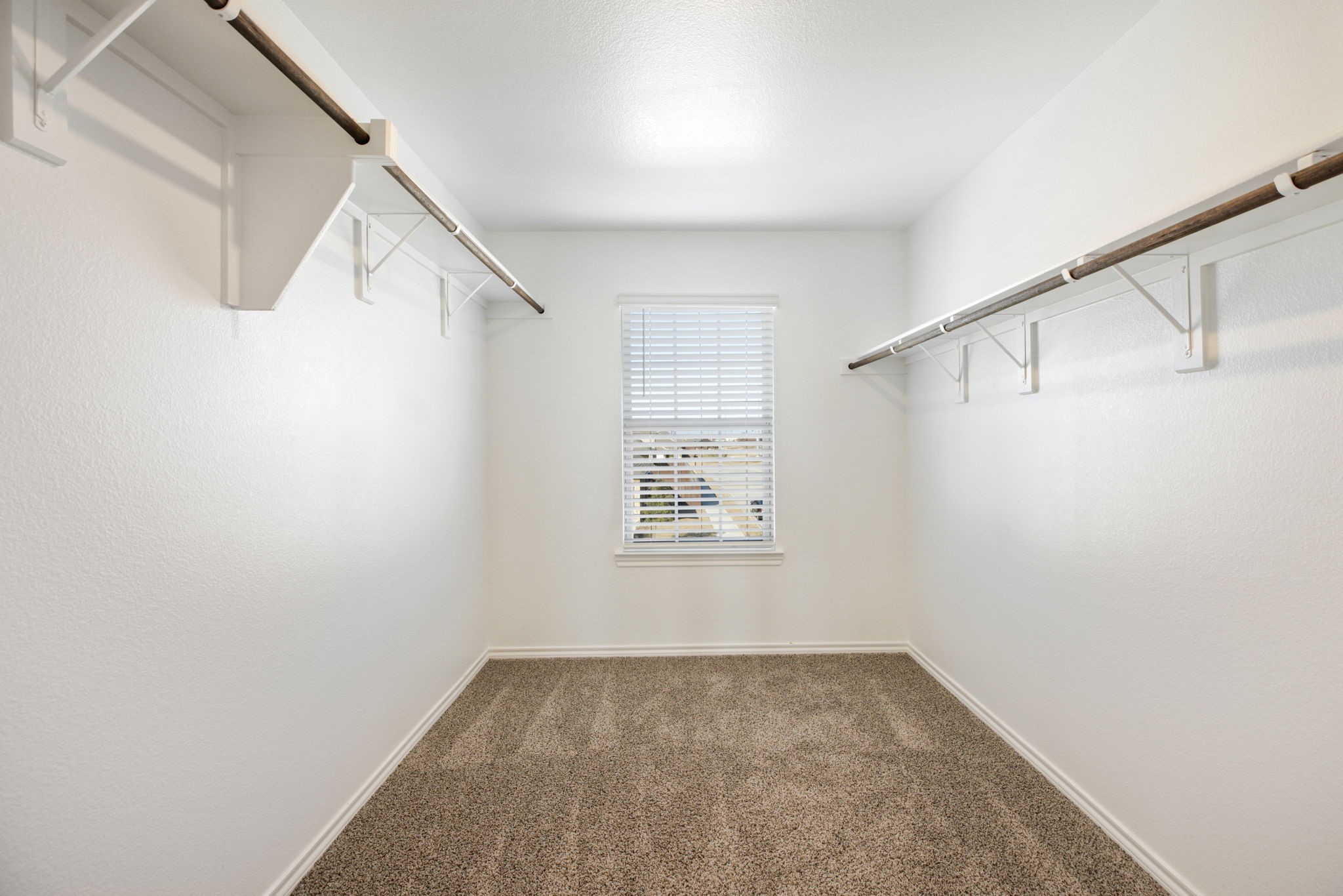 612 Gracious Glen Lavon TX 75166
